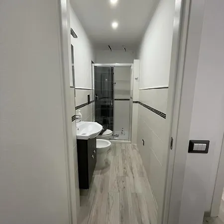 Matrimoniale Con Bagno In Indipendente * Lanusei